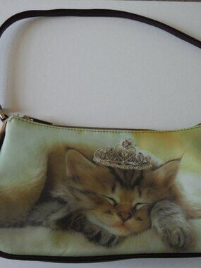 Oasis CAT WITH CROWN PURSE Corduroy back Very lightly used
